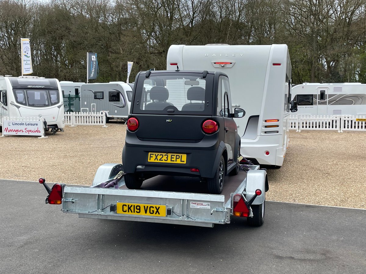 myelecvehicle's tweet image. Effortless to park, simple to charge, and fun to drive.
MEV City was made for the everyday commuter who values efficiency.
Perfectly suited for the demands of modern city living.

#MEVCity #ElectricVehicle #UrbanSolutions #DriveGreen #CityTransport