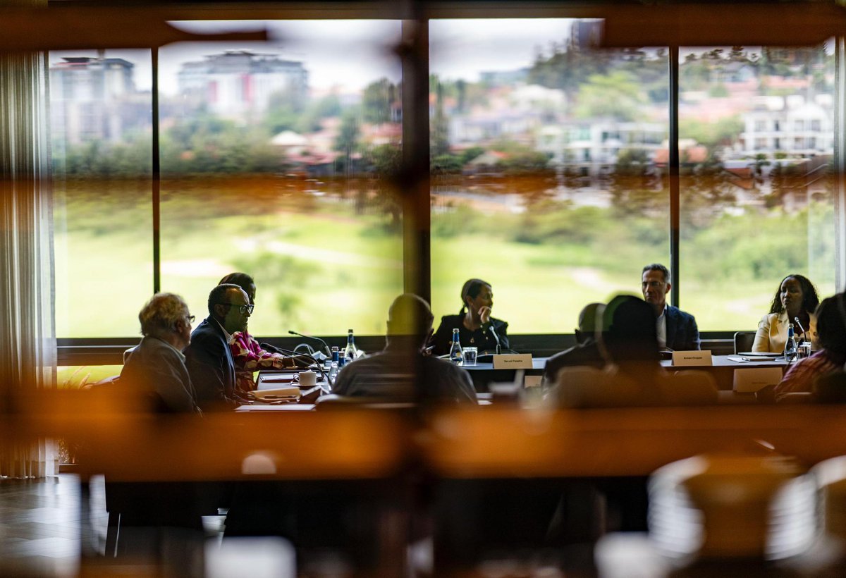 Mamaurwagasabo1's tweet photo. UPDATE: This morning at Kigali Golf Resort, President Kagame is chairing the Presidential Advisory Council (PAC), a platform that brings together Rwandan and international experts to exchange ideas and advice on Rwanda’s development. 

Discussions will focus on innovative and practical way to further accelerate the country’s socio-economic progress and address key regional and global challenges. #MamaUrwagasaboTv