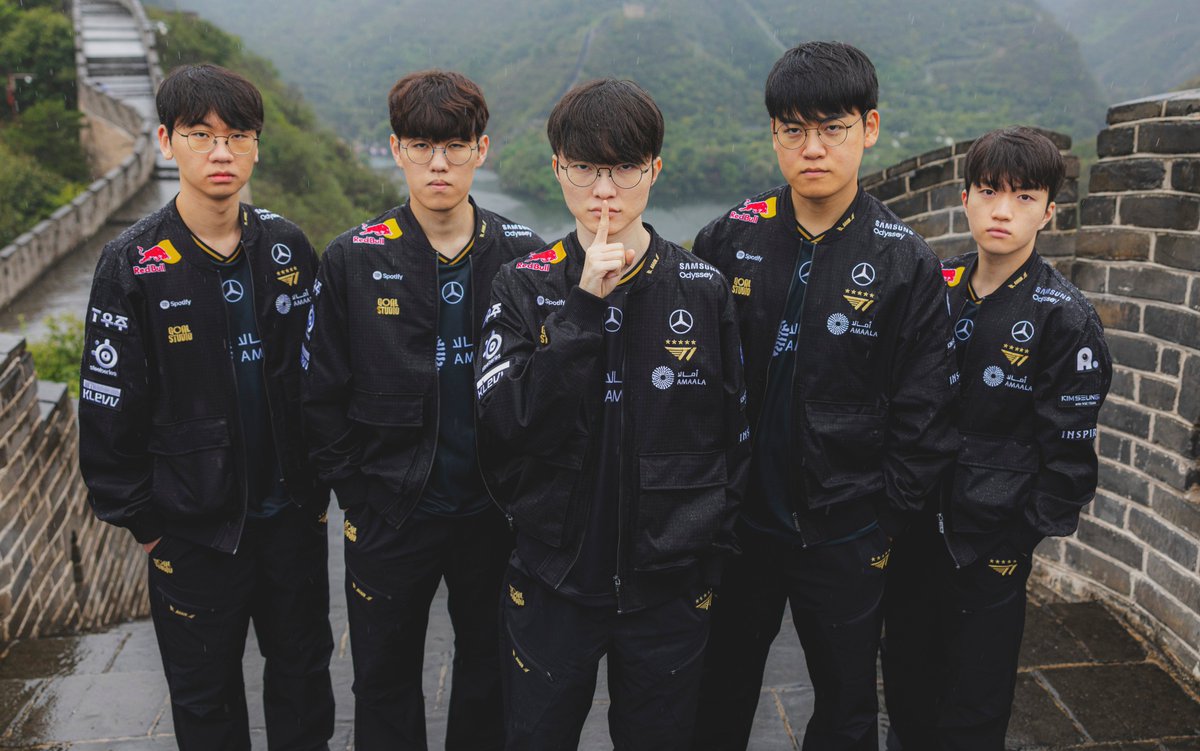 T1 단체 사진