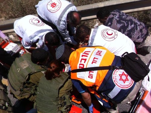 UNIVERSALITÀ 
Il Movimento Internazionale della Croce Rossa e della Mezzaluna Rossa è universale: in esso, tutte le Società Nazionali hanno uguali diritti e il dovere di aiutarsi reciprocamente.

60 anni dei nostri Princìpi Fondamentali 
#CroceRossa #MezzalunaRossa #MDA