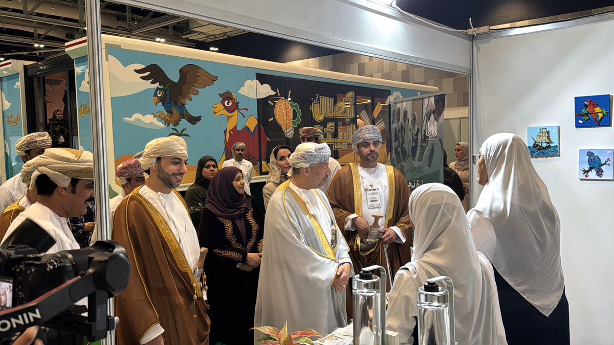 تَشرّف ركن مدرسة أم الدرداء اليوم بزيارة 
صاحب السمو السيد حارب بن ثويني آل سعيد
مساعد الأمين العام لمجلس الوزراء للمؤتمرات

رَاعي حفل افتتاح
مؤتمر ومعرض عُمان للطفولة الثاني
#فعاليات_تعليمية_شمال_الباطنة #تعليم_مستدام #ريادة_أعمال