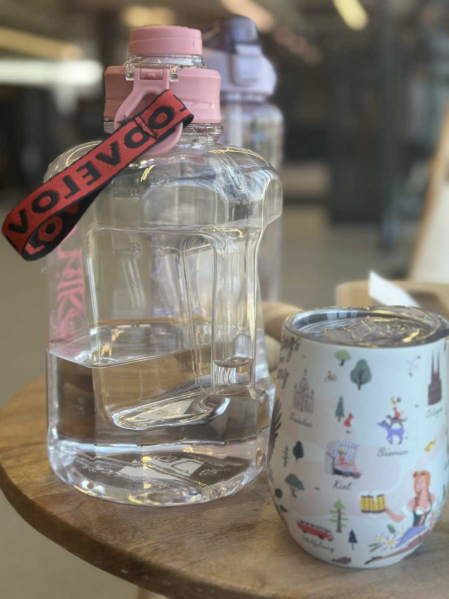 .
.
مساء الخير 
.