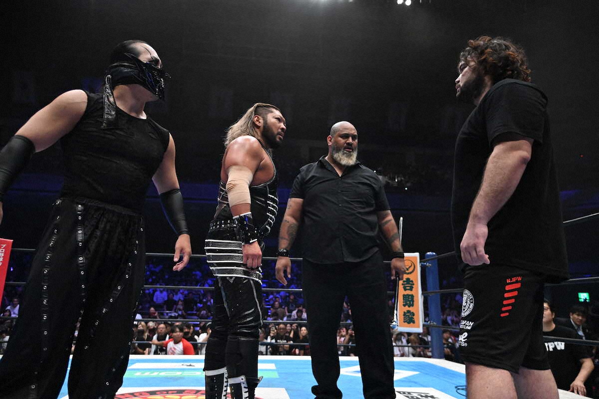 【発表】ウルフ・アロン、1月4日デビュー戦の相手がEVILに決定
news.livedoor.com/article/detail…

13日の両国大会で、EVILが敗れたボルチン・オレッグに試合後も凶器攻撃を繰り返した。その際、ウルフ・アロンがリングインし「デビュー戦、EVILとやらせてください」と挑戦を表明したところ、要求が認められた。