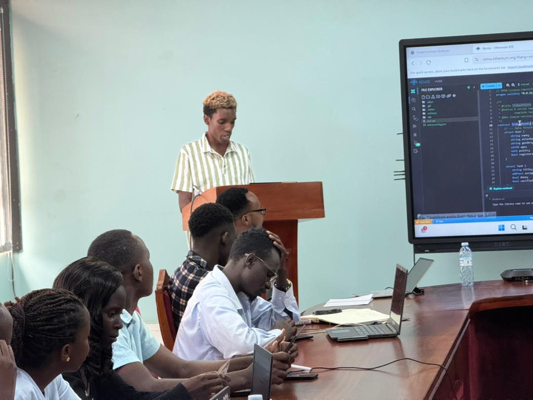 kidaeldon's tweet image. The best part of #TechCon? The people. Had an absolute blast learning, sharing, and laughing with this incredible community. The future is bright, and it was so much fun seeing it all in one place. Until next time! 👋
@_Louis_A_ @JohnsonMakmot @RenaNabaasa1 @abishabaingana