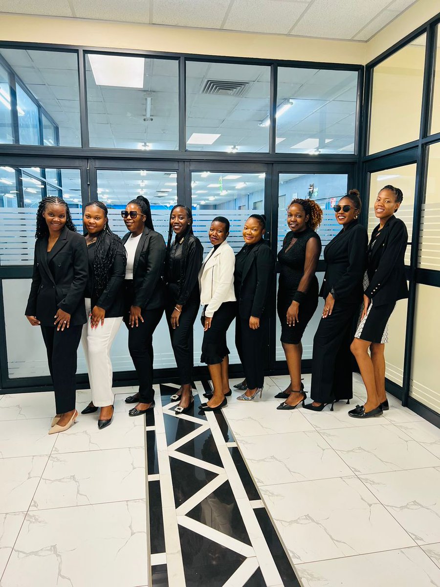 Meet the faces behind our Call Centre!📞

They're always here to help, serving you with a smile and a can-do attitude. 💙 

#CustomerDelight
 #TelOneCares