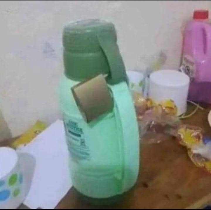 onlyedwin1840's tweet image. When the roommate doesn't want to contribute to milk money