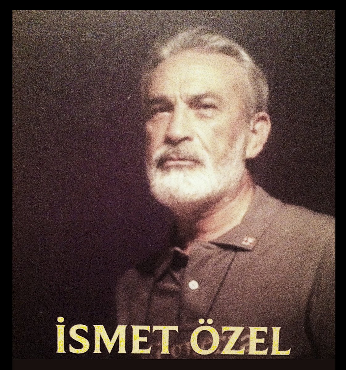 ismetozelokur's tweet photo. Önce Yap, Sonra Açıklarsın 

"Mieux vaut obéir sciemment a ses passions qu'avilir sa raison a les justifier." Jean Rostand  
(Tutkularını haklı çıkarmak kastıyla aklını küçük düşürmektense tutkularına bile bile boyun eğmek yeğdir.)   

Fırsatı kaçıracağın için değil, önünde yılgınlık göstereceğin her kimsenin bir zorba veya bir zorba adayı olması yüzünden. Yılma ki sıcaktan kavrulana gölgen, suda boğulana elin erişsin. Önce yap, sonra açıklarsın.
Bilgece yap. Yani koruyarak, yani için titreyerek, yani yıkılmasın diye.  
Tutkuyla yap. Sana verilen yaşama gücünü yerinde kullan.  
Yılmadan, bilgece ve tutkuyla.  
Önce yap, sonra açıklarsın.    

İsmet Özel, Tahrir Vazifeleri
