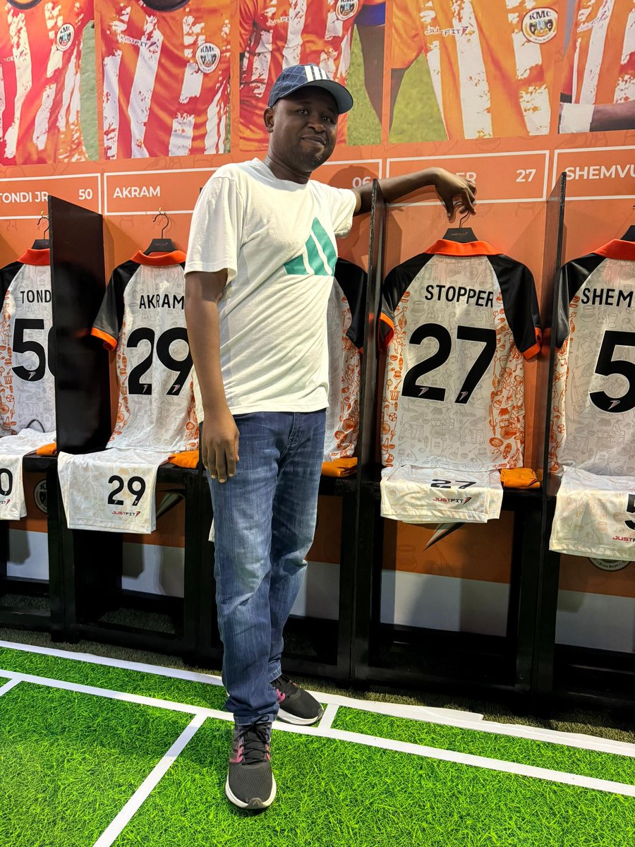 bajabiri's tweet photo. #DearNyerere .

#JustFit tunaivalisha #KMCFc https://t.co/pecW3NOIIZ