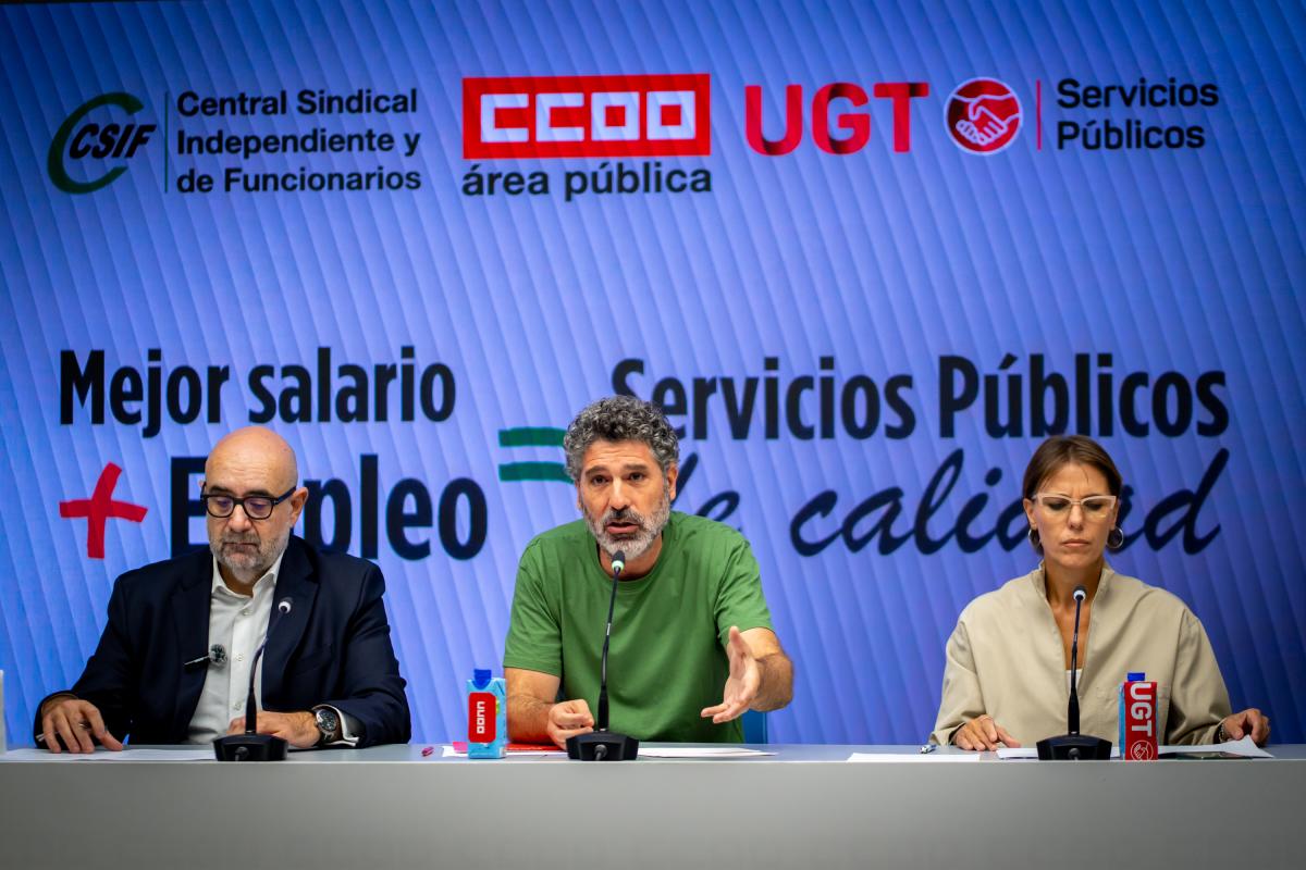 ‼️ #CCOO, UGT y CSIF convocarán huelga en diciembre si Función Pública sigue sin negociar la #SubidaSalarial

✊🏼 El día 30 de octubre comienzan las protestas en toda España, con una concentración frente a las subdelegaciones de Gobierno y el Ministerio de Función Pública en