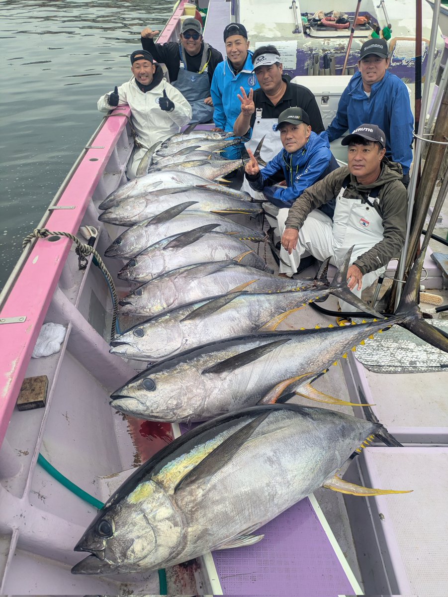 oomorimaru3go's tweet photo. 好調です！
2隻で29打数16安打でした。
#キハダ #相模湾 https://t.co/kKel4FbW7N