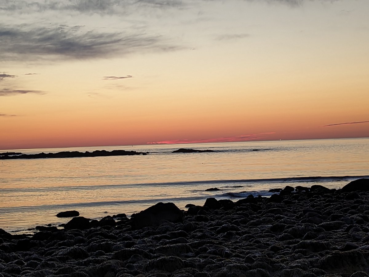 Good Morning Lord! Thank you for the gift of a new day. I look forward to its blessings and I ask for your help and grace to be a blessing today!