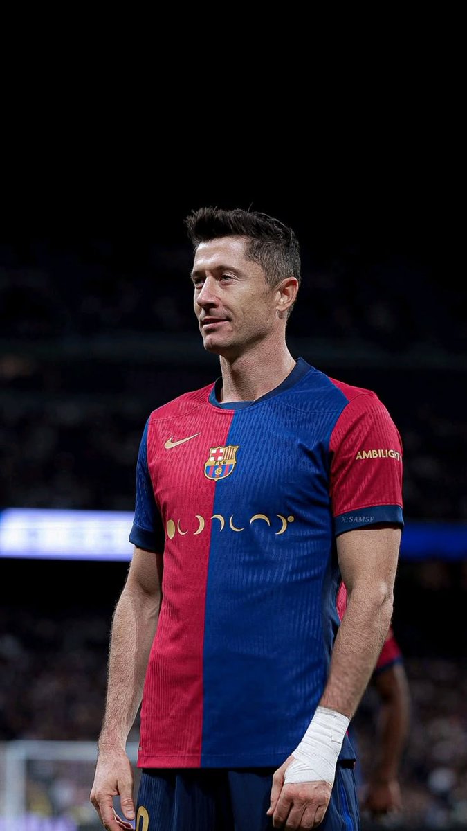 Lewandovski is a free agent next year. Already 37 but one of my favorite strikers of the past generation. Would absolutely take him for a szn. Delap and JP would learn a thing or two from him as well. Shim + Satpaev could go on loan. Guiu? Idk prefer him to stay.