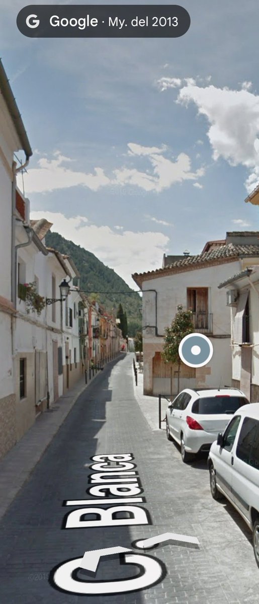 Cap de setmana passat a la nit. Un veïnat del carrer Blanc del nucli antic de #Xàtiva atemorit per una greu baralla amb una persona brutalment apallisada i detenció policial...Hui,a plena llum d'un día de mercat,altra baralla amb punyades en el carrer Trobat.Estem farts! <a href="/Xativa/">Ajuntament de Xàtiva</a>