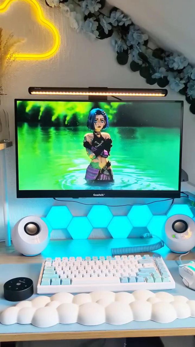 QuntisO's tweet image. Quntis Computer Monitor Lamp - Dual Control with Touch Remote

Official website: quntis.com/?sca_ref=15931…
Tiktok: tiktok.com/@quntisofficial
Instagram: instagram.com/quntisofficial/

#quntis #monitorlight #desksetup #tech