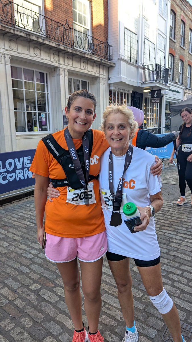 Topic of Cancer tweet media