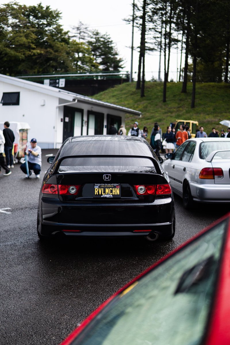 FishbedCL7's tweet image. Kday!!13お疲れ様でした！！
初エントリーに向けて実は色々やってました🙆

・US後期テール
・後期無限羽
・右フェンダー交換
・フロントリップ補修&amp;amp;ボンネット塗装
・フォグレンズ交換
・エンブレム撤去&amp;amp;諸々スムージング

ご協力いただいた皆さんありがとうございました🙏