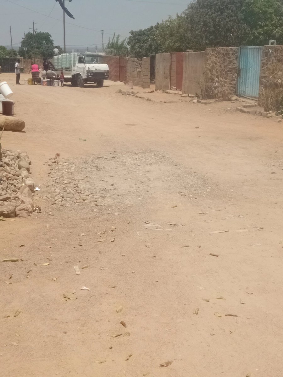 Sokumele ube le budget yamanzi but Zimbabwe ingenzi so😭😭😭 mina ngizasuka lapha🤞