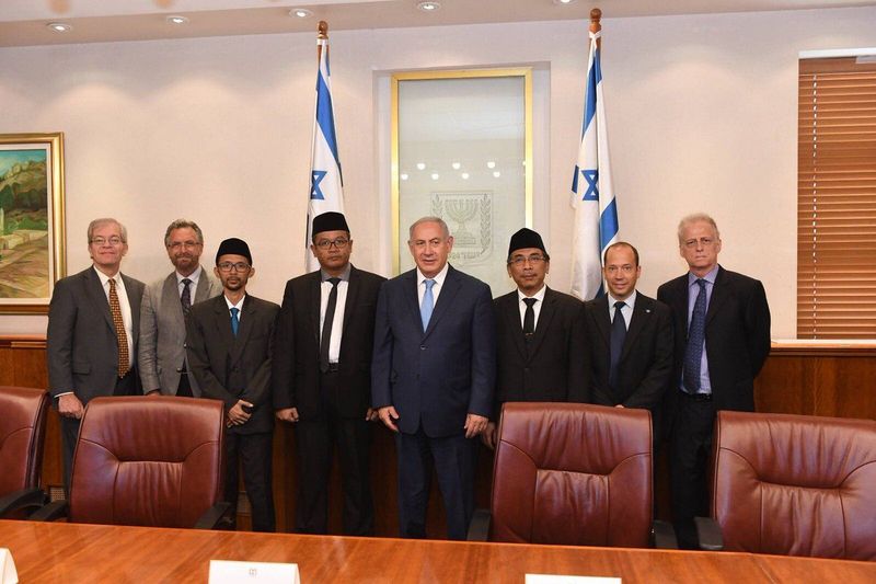 saktidharma96's tweet image. 🤢🤮