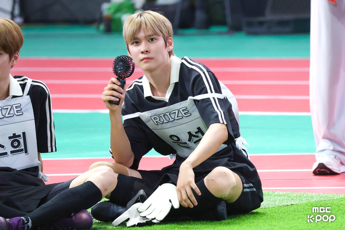 MBC_entertain's tweet image. 🏆2025 아이돌스타 선수권대회 현장포토 - RIIZE🏆