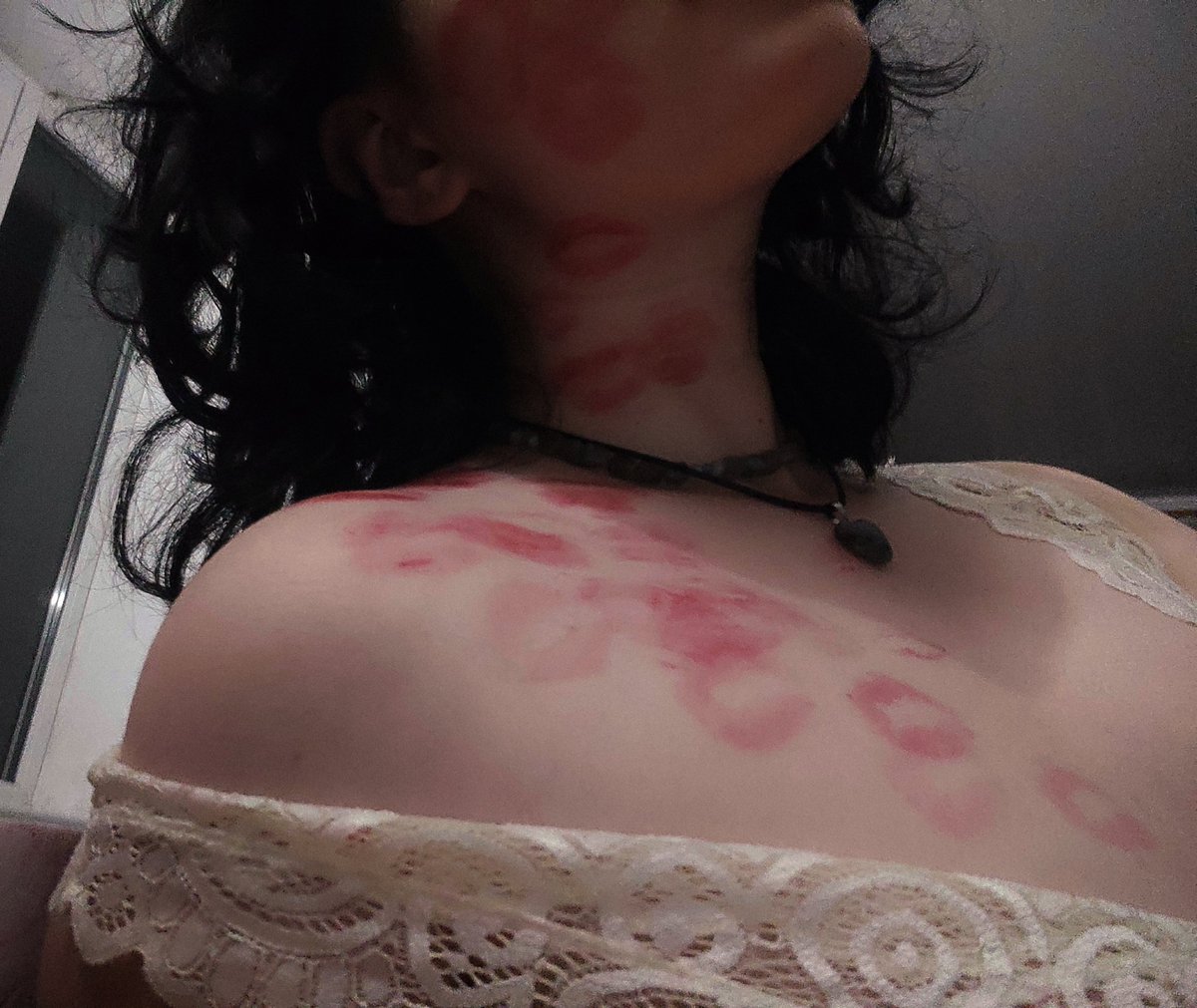 будете ходити такі заціловані, якщо задонатите на банку нище;3