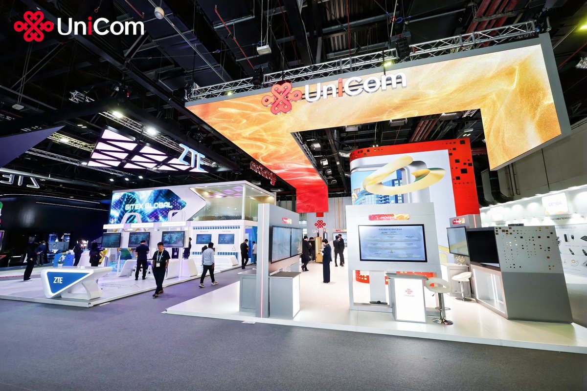ChinaUnicomGlob's tweet photo. 🎉 Live at #GITEXGLOBAL2025 !
Visit UniCom at Hall 20 - D25!
We will be showcasing our innovative #AI solutions with @ZTEPress and more tech experts. Transform your business with us today!
#UniCom #Technology #DigitalTransformation https://t.co/dggezrwjwv