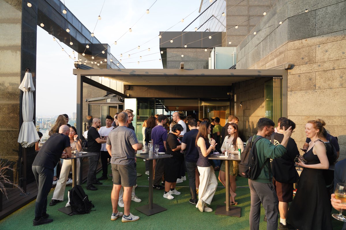 FlowTraders's tweet image. Our team participated in key events during Korea Blockchain Week 2025: check out the recap⬇️

🍽️ At our private dinner, &quot;Stable Dinner Serving RWA&quot; in Seoul, co-hosted with @071_labs, we enjoyed incredible food, a stunning city view, and, most importantly, engaging conversations…