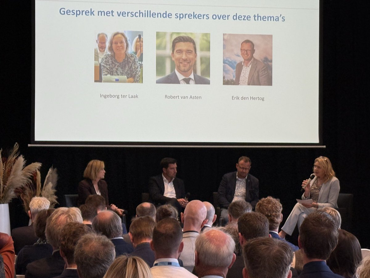 Met <a href="/wetterskip/">Wetterskip Fryslân</a> bij de European week of the regions in Brussel. Belangrijke thema’s zijn de nieuwe EU Urban Wastewater Directive en het Waterresillience Initiative. Nederlandse waterschappen bespreken gezamenlijk hoe ze deze ontwikkelingen op kunnen pakken.