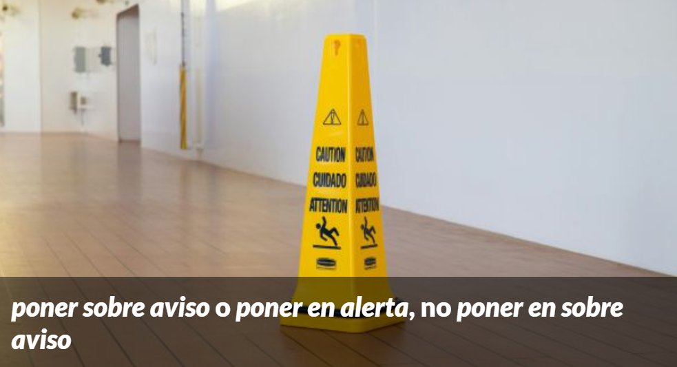 FundéuRAE tweet media