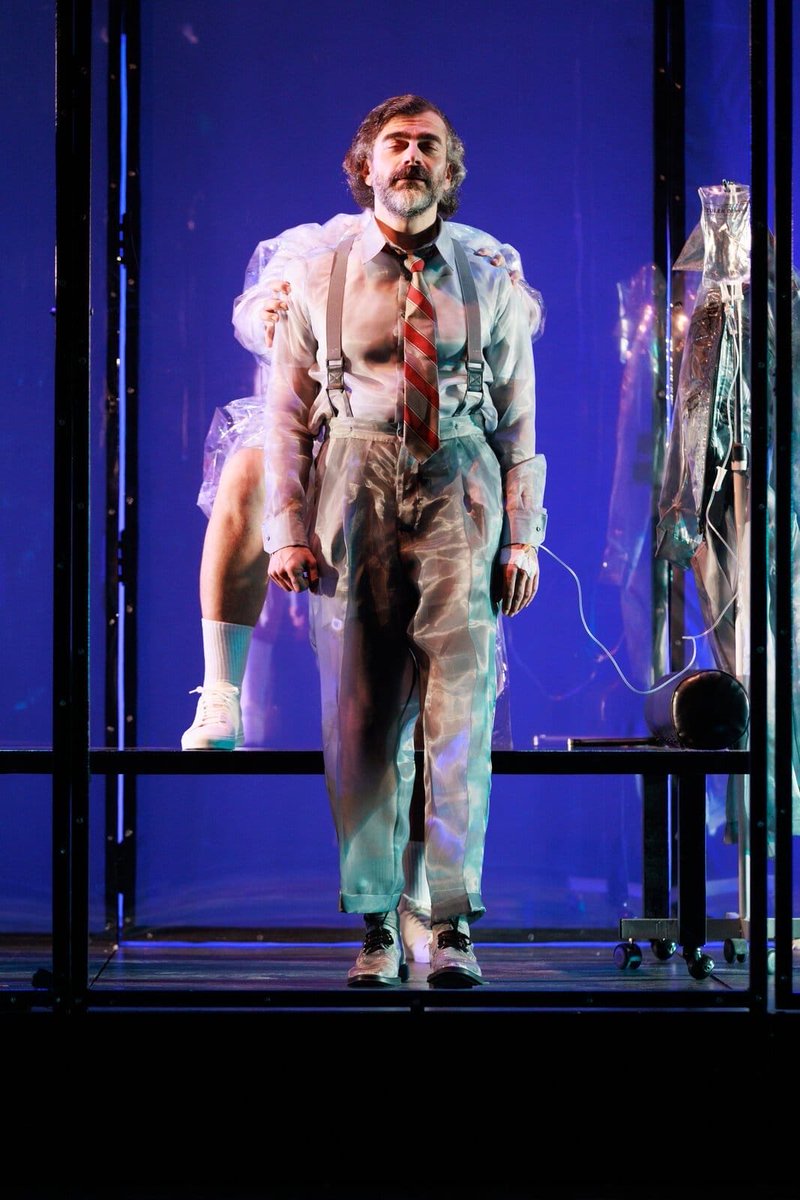 "ÇİRKİN" 
⭐️Yeni Oyun⭐️

Marius Von MAYENBURG'un yazdığı, Yelda Baskın'ın yönettiği "ÇİRKİN", 16 Ekim Perşembe günü saat 20:00'de Leyla Gencer Sahnesi'nde prömiyer yapacak.

Biletler
biletinial.com'da ve gişede.

Ekim ayındaki diğer oyun tarihleri: 17 - 18 - 25 - 30 Ekim