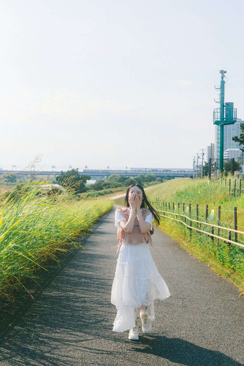 natsu_ct0317's tweet photo. 彼女は「すずしい」と笑いながら夏だった https://t.co/FK3GpJfNBn