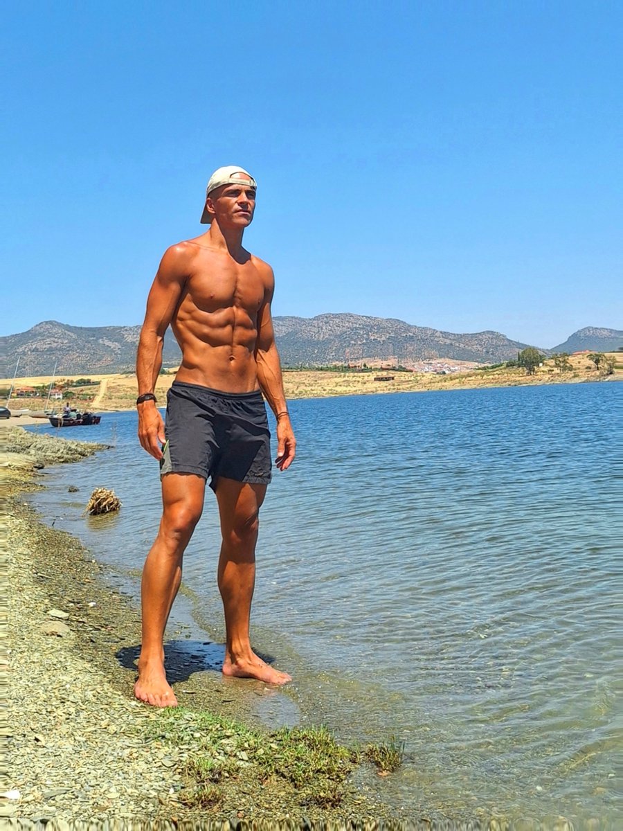 portugalbrasil's tweet photo. From 0 to 10.. How much do you rate this photo? 😉🔥
Subscribe https://t.co/a6f5ek3sXn and watch the best of #rctmodels
#onlyfansmodel #boy https://t.co/Et8sKGoPSV