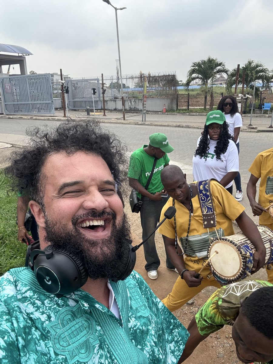 raythewarchief's tweet photo. The War Chief has touched Naija soil.

🇳🇬❤️✊🏽😎💪🏿 
@noonesapp https://t.co/3BG0zNjZWw
