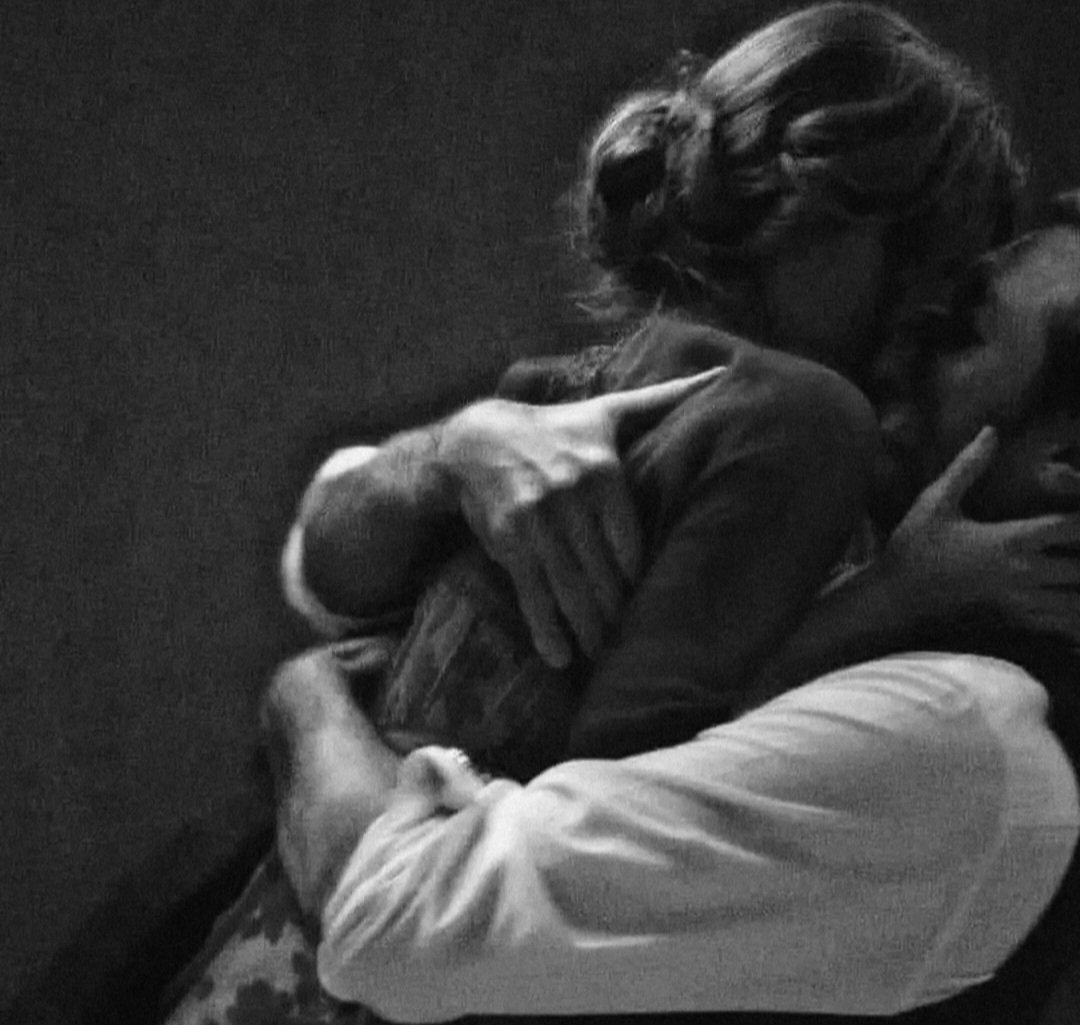 Il "per sempre" è composto da molti "adesso”.
- Emily Dickinson -