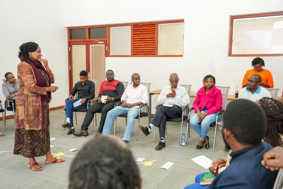 muthoni_mundia's tweet image. Transforming with #KCDF&apos;s Mobilizing Support Training! Gaining valuable skills &amp;amp; knowledge to amplify impact in my work &amp;amp; community. Coaching &amp;amp; mentorship phase is a game-changer. Excited to apply these lessons &amp;amp; create meaningful change #MobilizingSupport #CommunityDevelopment