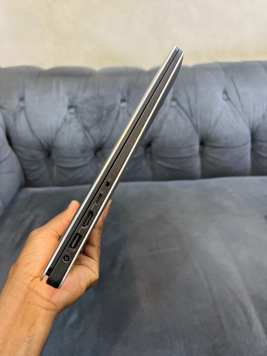 kyeruphiona's tweet image. If no one likes your comment or quote in the next 48 hours, this Laptop from @MarleyDevices is yours. Good luck🥰