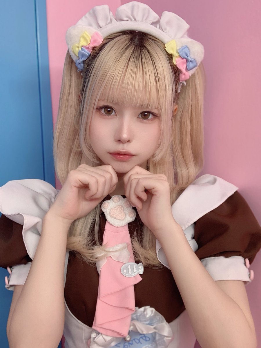 ꒰ঌお知らせ໒꒱ 

この度、4月新人メイド あのねこ はメイド検定3級に合格したため、正式に本店5階所属の見習いメイドになります！

🐾新人服 見納め
10/18 (土) まうえまえ～おやつあと

🐾見習い服 お披露目
10/22 (水) おやつあと～らすと

これからもお傍でお仕えさせてください୨୧