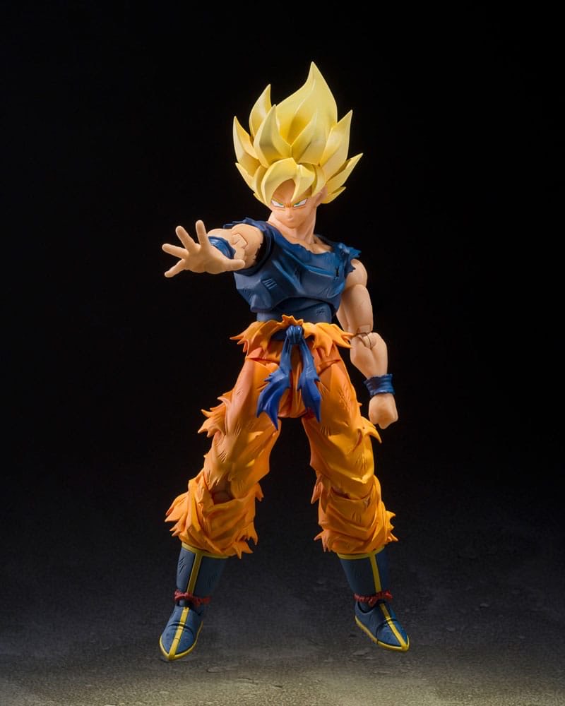 HobbyFigures's tweet photo. From Dragon Ball Z comes a completely newly sculpted #SHFiguarts figure of Son Goku (Fighter of Rage) from the #Frieza arc!
Available to preorder &amp; can be paired with Frieza Fourth Form

Son #Goku - https://t.co/jnNIogKl8V

Frieza Forth Form - https://t.co/vAIhOD1f3o

#DragonBall https://t.co/uyV8z7Zs2s