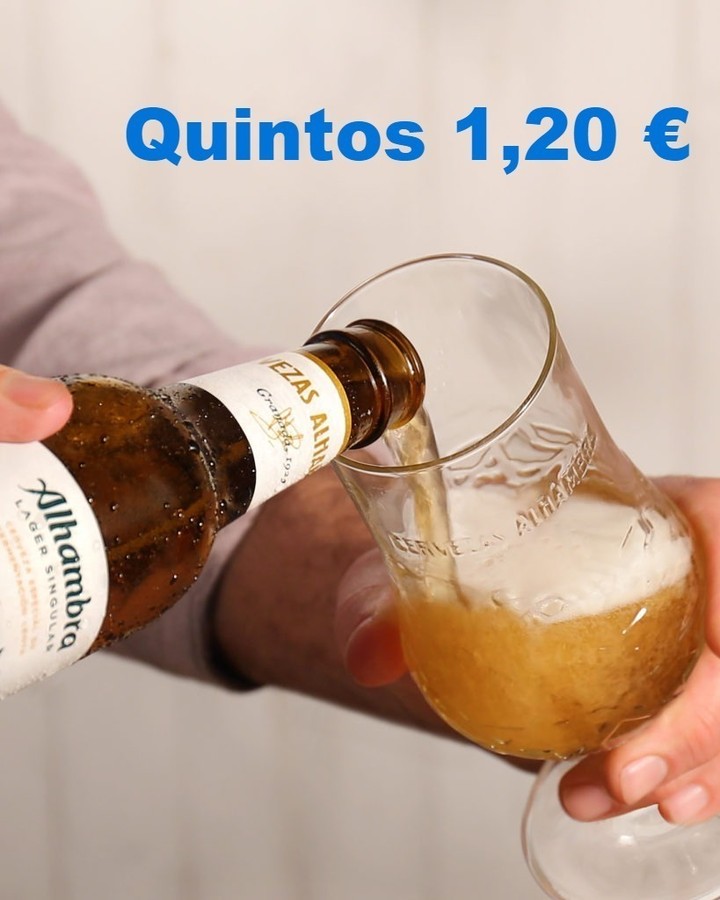 planbdemiranda's tweet photo. Martes de cazuelita de oreja y vuelve la selección España &amp; Bulgaria para que no te falte de nada entre semana Plan B‼
Los martes son los nuevos jueves.
En el plan b , martes de cazuelita 🐷
Cazuelita de oreja guisada 1 €
Acompaña tu consumición con nuestra receta casera‼ https://t.co/5ixOeAIA9Q