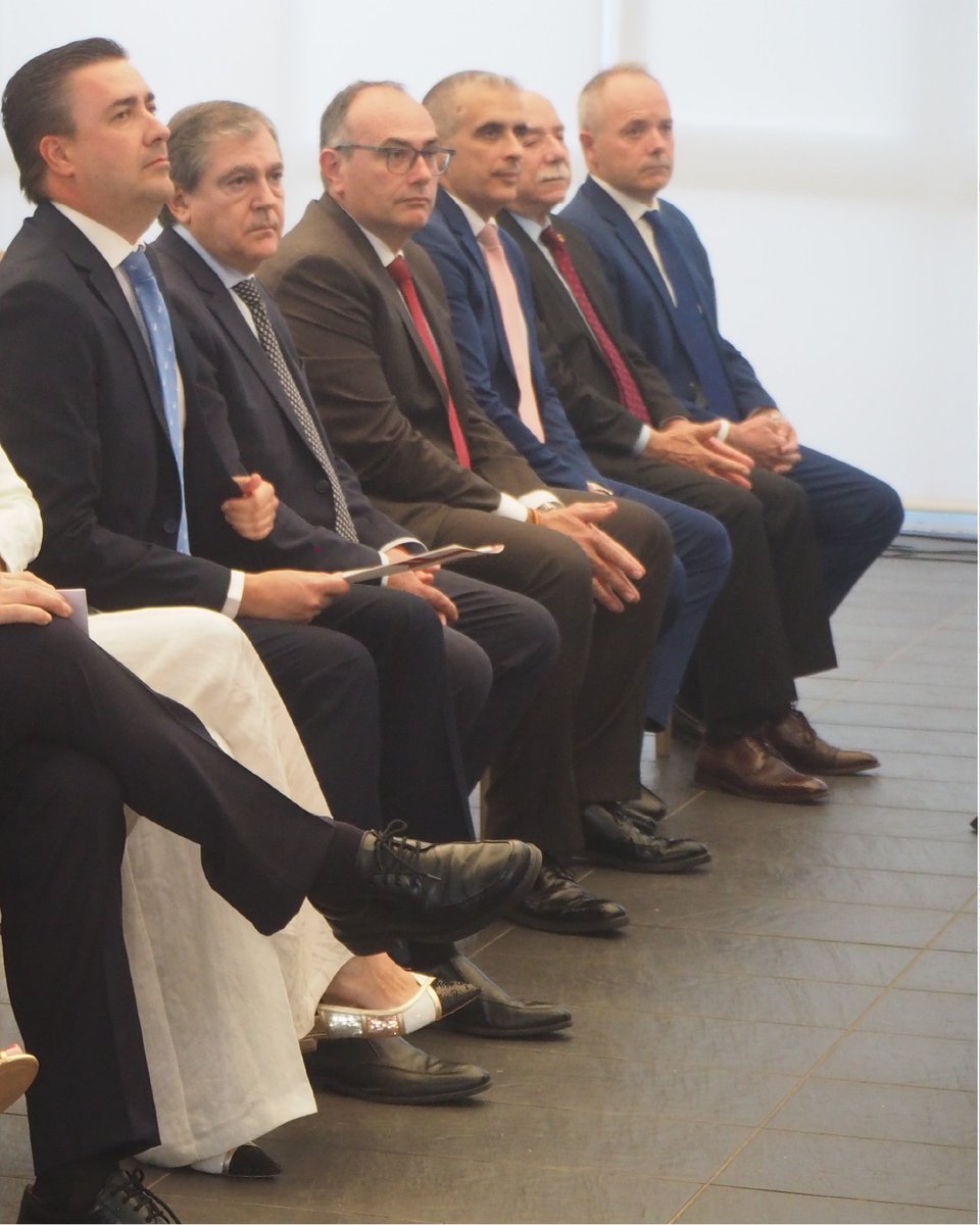 Contratas y Obras San Gregorio tweet media