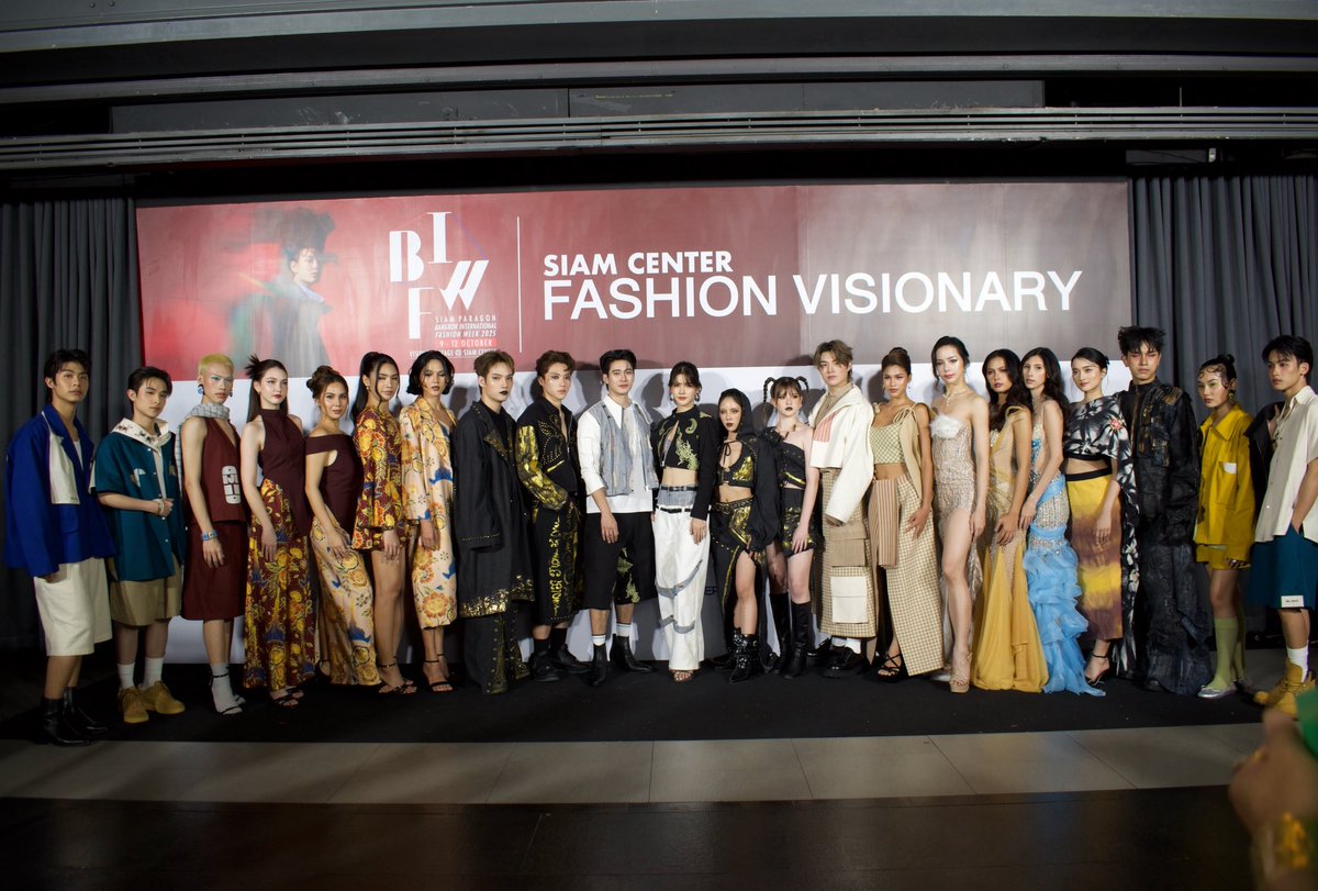 SuperThai ในงาน Bangkok International Fashion Week 2025 @ Siam Center ✨

SUPERTHAI AT SIAM CENTER BIFW25

#SuperThai 
#SiamCenterBIFW2025
#SiamCenterBIFW2025xSuperThai