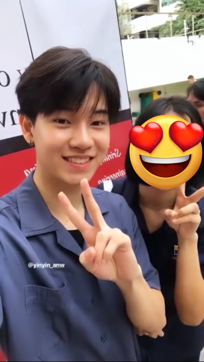 MaBpsy's tweet image. อยากเล่นมั่งงง นี่คิดไว้แล้วว่าสุดหล่อสองคนนี้โตมาต้องดังระเบิด เลยรีบขอถ่ายไว้ก่อน😍