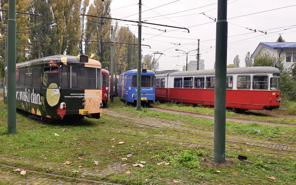 tramathon's tweet image. Weekend in #Sarajevo…catching the original vibe before the new #trams take over the business….💛🖤