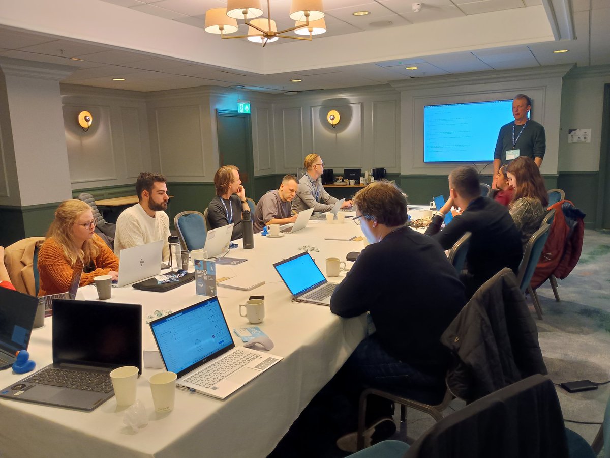 EARL Conference tweet media