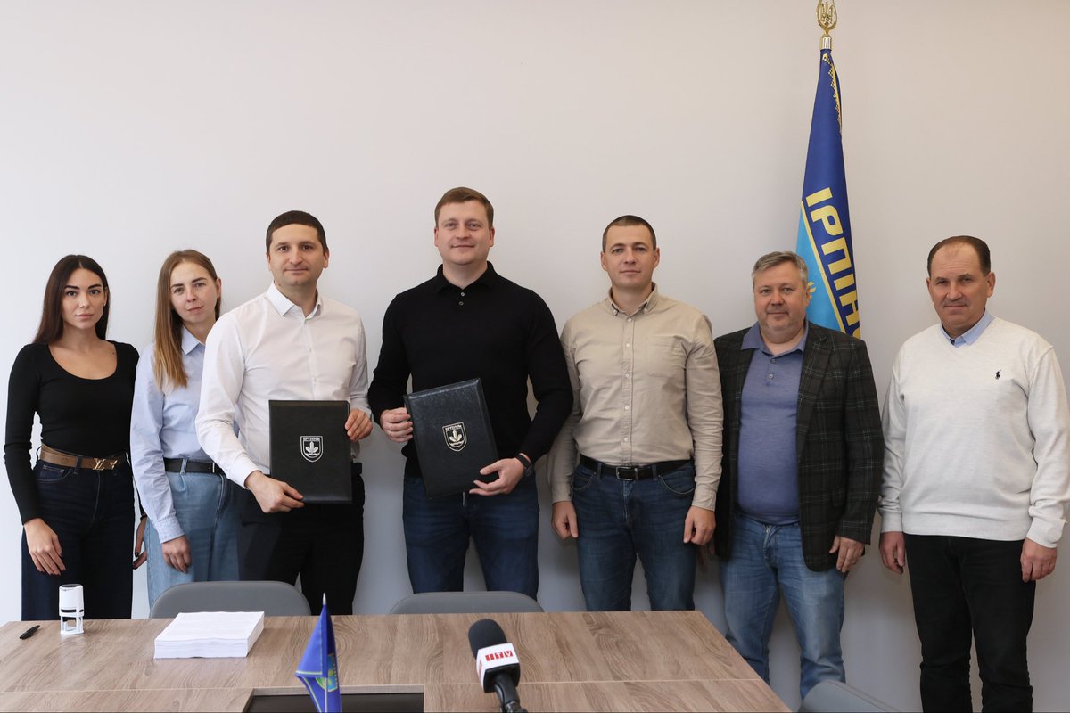 Today, an official contract was signed for the reconstruction of the «Osvita» Gymnasium in Irpin. The contractor selected to carry out the work is LLC «STM-Energo».

facebook.com/share/p/1JxnRe…