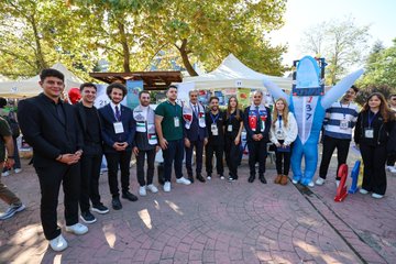 Sakarya Üniversitesi Öğrenci Toplulukları Tanıtım Günleri
