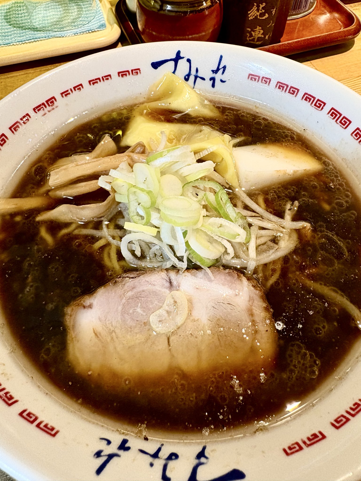 すみれ【公式】 (@SUMIREYA_ramen) / X