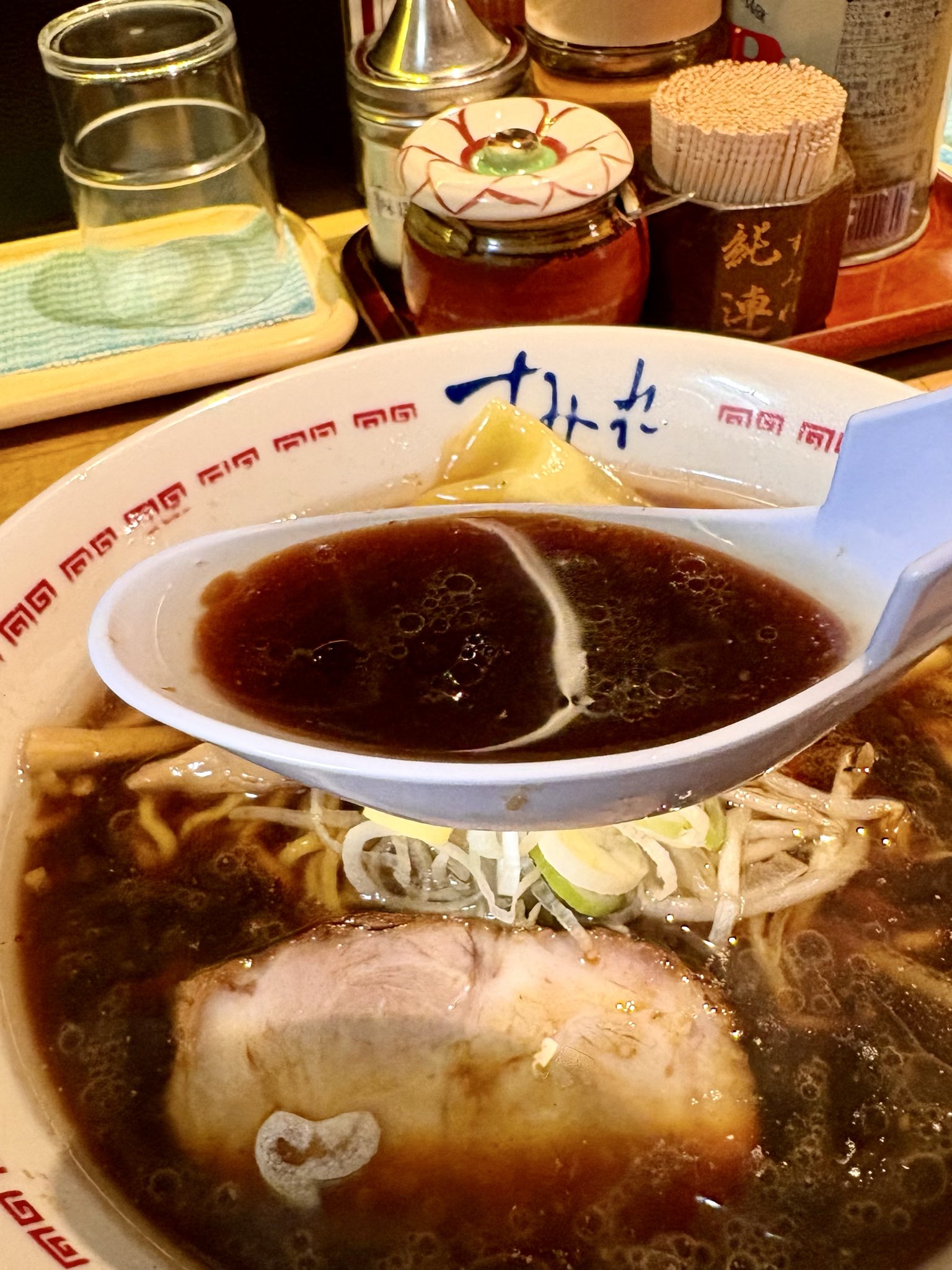 すみれ【公式】 (@SUMIREYA_ramen) / X