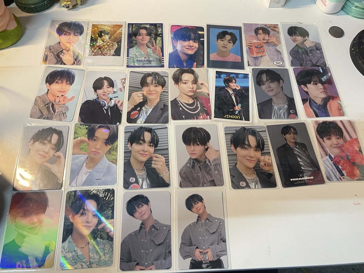 ✨การ์ด #จีกยู พร้อมส่ง
🎄 ใบละ 50 บ.
💖 สภาพดีทุกใบค่า พอดีเราไม่ได้เก็บแย้ว
💌 EMS 50 บ.
🐰 สนใจใบไหนถามได้นะค้า dm/เมนชั่น ได้เลยคั้บ ลดราคาได้ค้าบ
#ตลาดนัดtreasure #ตลาดนัดเด็กสมบัติ