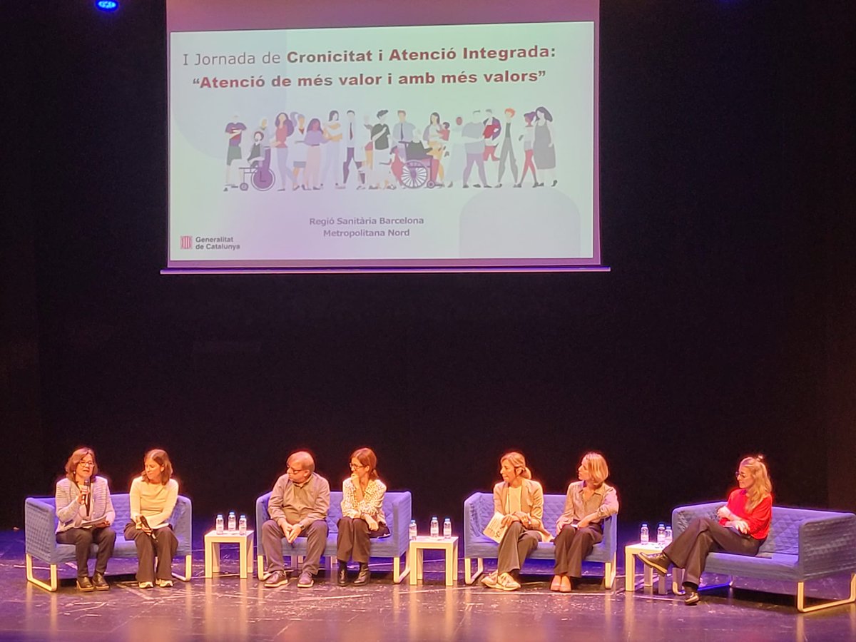 CSdMaresme's tweet image. 🗨️El director d’Atenció Primària del #CSdM , Emili Burdoy, participa avui a la I Jornada de Cronocitat i Atenció Integrada de la Regió Sanitària Barcelona Metropolitana Nord @salutcat. Un espai de trobada adreçat a professionals de salut i de l’àmbit social.