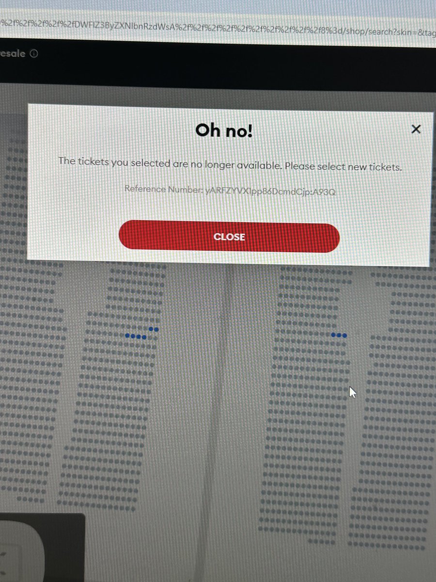 Simpson123K's tweet photo. @AXS_UK @TicketmasterUK @lukecombs 

absolute shambles of a pre sale https://t.co/7jSu4nYZPJ